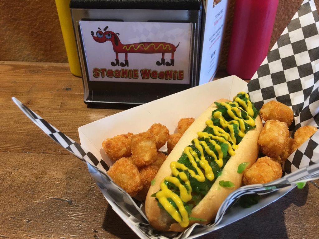 Live in Henderson or Green Valley and want to devour a vegan hot dog? Check out Steamie Weenie in Green Valley. Featuring Field Roast vegan frankfurters, there are plenty of toppers to enjoy. For more vegan dining options in Las Vegas, visit www.vegansbaby.com/vegansbaby2018