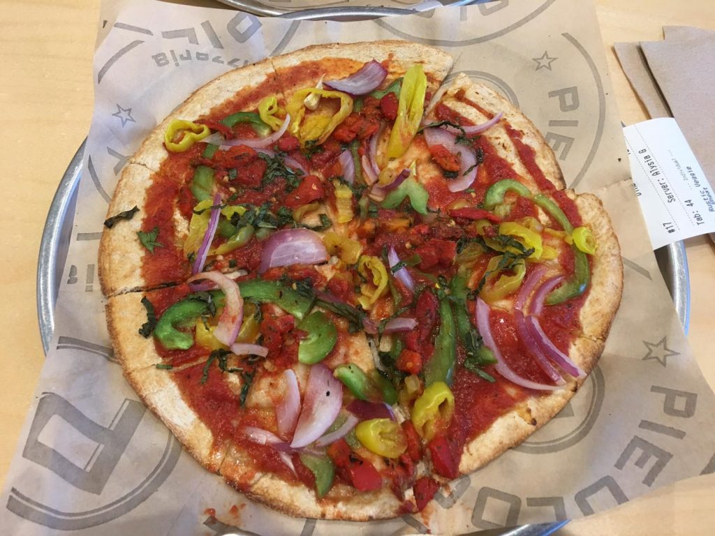 Pieology offers vegan pizza in Las Vegas. For more vegan restaurants in Las Vegas, visit www.vegansbaby.com/vegansbaby2018