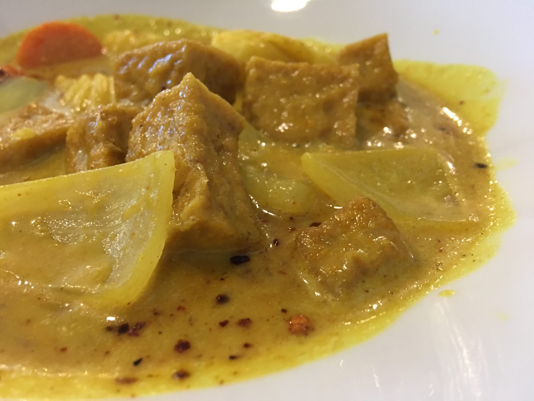 Thailicious offers a wide variety of vegan Thai food in Las Vegas/Henderson. For more vegan food in Las Vegas, visit www.vegansbaby.com/vegansbaby2018