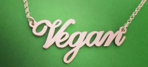 Looking for vegan holiday gifts? Vegans, Baby is proud to present the vegan holiday gift guide packed with our top picks, discount codes and giveaways! For more vegan gifts, visit www.vegansbaby.com/vegansbaby2018