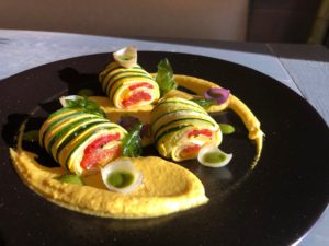 Eatt is a vegan-friendly restaurant in Las Vegas serving innovative plant-based dishes. For more vegan dining in Las Vegas, visit www.vegansbaby.com