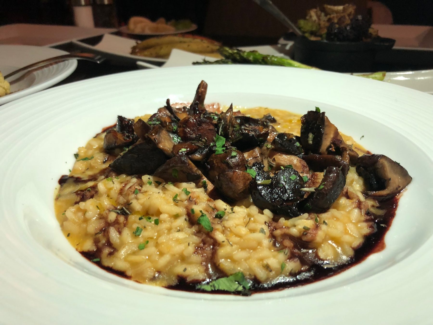Looking for vegan options at a Las Vegas steakhouse? Twin Creeks in Silverton Casino has a whole menu. For more vegan dining, visit www.vegansbaby.com/vegansbaby2018