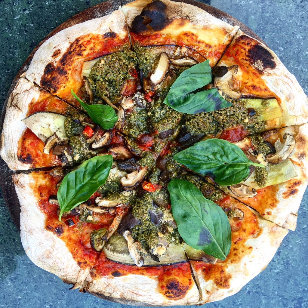 Your guide to where to eat vegan food in Chiang Mai, Thailand. For more vegan guides, visit www.vegansbaby.com/vegansbaby2018