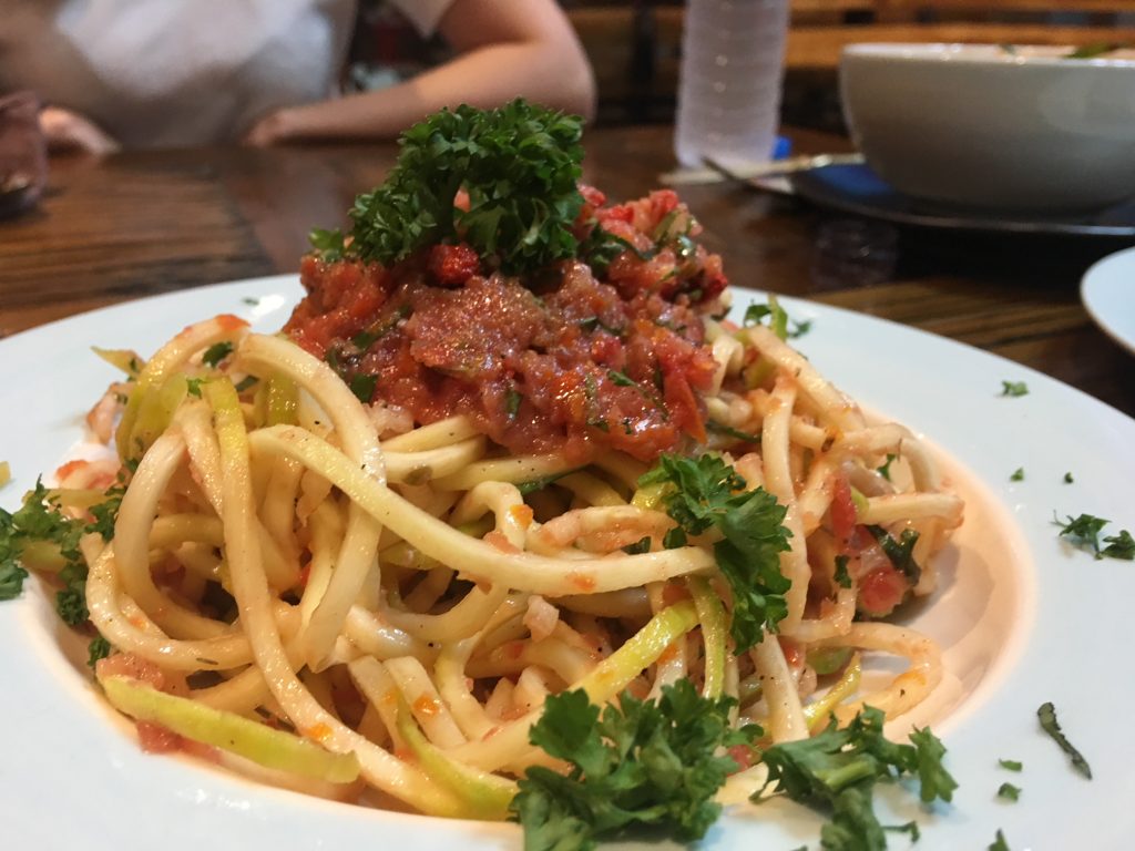 Your guide to where to eat vegan food in Chiang Mai, Thailand. For more vegan guides, visit www.vegansbaby.com/vegansbaby2018