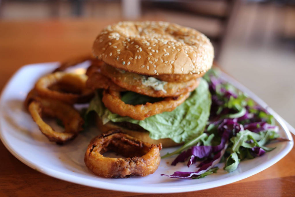 Blinders Burgers & Brunch is a plant-based burger and brunch restaurant in Northwest Las Vegas. For more vegan restaurants in Las Vegas, visit www.vegansbaby.com/vegansbaby2018