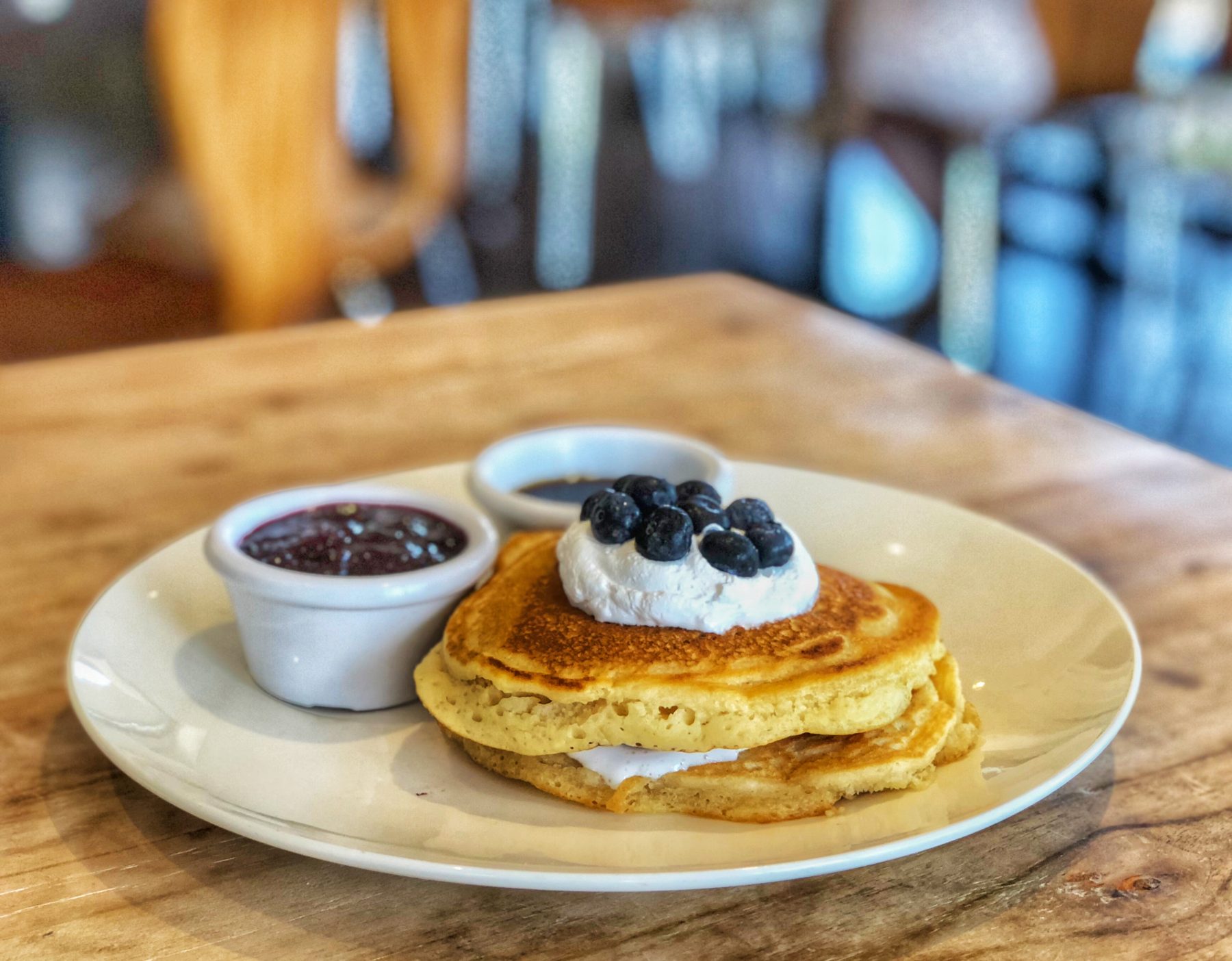 A look at the Veganbites restaurants on W. Sahara that serves breakfast and lunch and is a full vegan bakery. For more vegan restaurants in Las Vegas, visit www.vegansbaby.com/vegansbaby2018