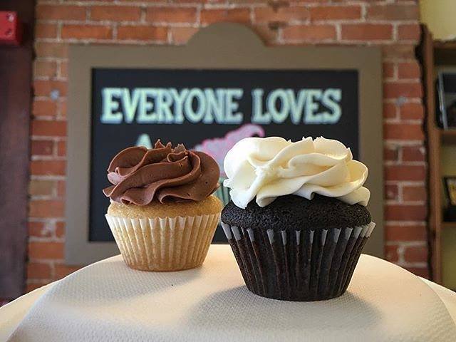 Looking for vegan and vegan-friendly restaurants to try in Ann Arbor? Here are 10 of the top places to check out for vegan food in Ann Arbor, Michigan. For more vegan dining around the world, visit www.vegansbaby.com/vegansbaby2018