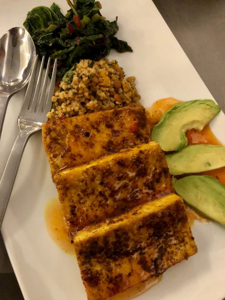 Looking for vegan and vegan-friendly restaurants to try in Ann Arbor? Here are 10 of the top places to check out for vegan food in Ann Arbor, Michigan. For more vegan dining around the world, visit www.vegansbaby.com/vegansbaby2018