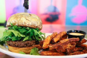 Slater's 50/50 is a vegan-friendly restaurant in Las Vegas serving veganized burgers. For more vegan dining in Las Vegas, visit www.vegansbaby.com