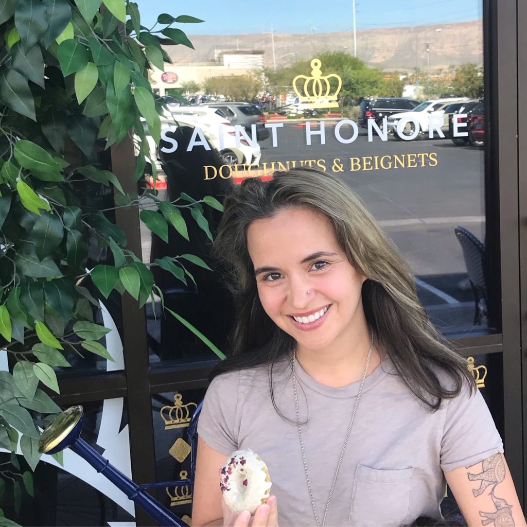 egan Babe Bakery and Cafe Lola are partnering together! For more vegan dining in Las Vegas visit www.vegansbaby.com
