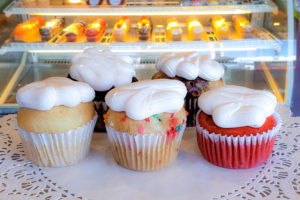 Caked Las Vegas offers vegan and vegan, gluten-free cupcakes, cookies and cakes. For more vegan dining in Las Vegas, visit www.vegansbaby.com