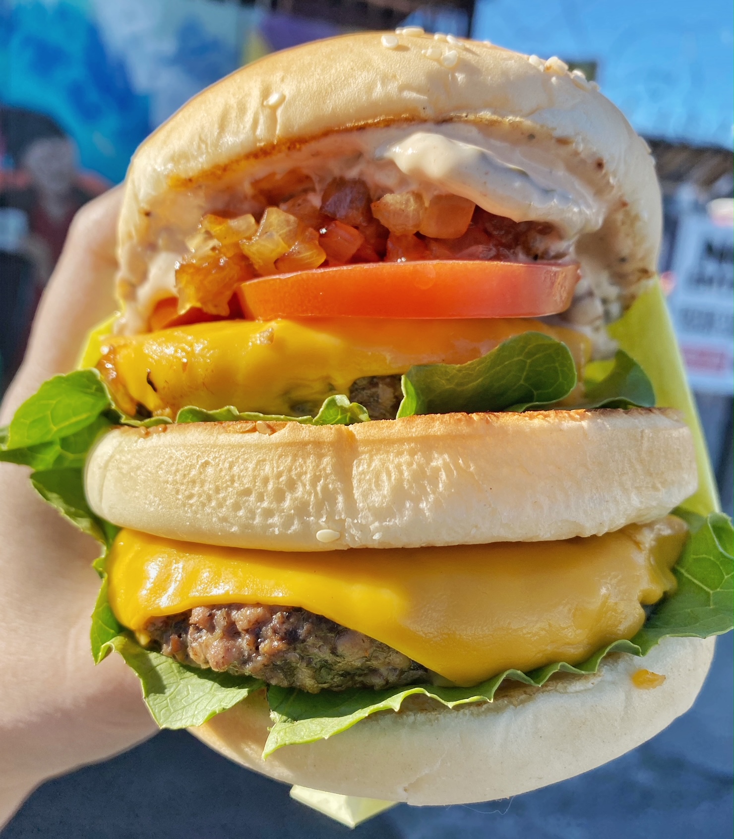 Underground Burgers is delivering vegan burgers to Las Vegas. For more vegan dining visit www.vegansbaby.com